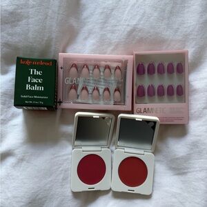 Summer Fridays Blush Duo - Vibrant Pink and Deep Red